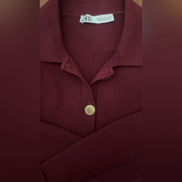 NWOT Zara Women's Deep Burgundy Blazer Sweater with ahold Buttons - Picture 4 of 8